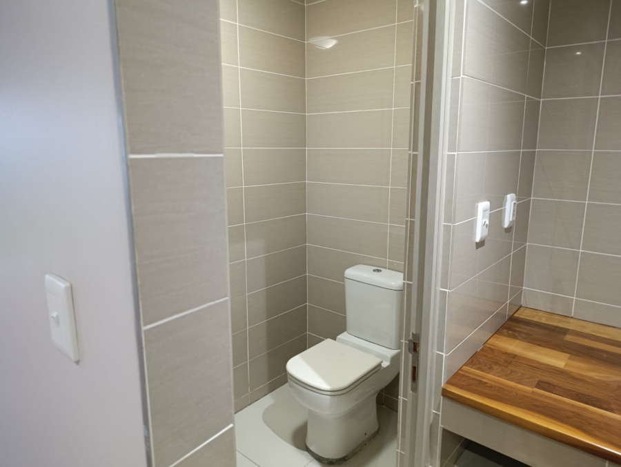 1 Bedroom Property for Sale in Voelklip Western Cape